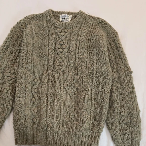 Chunky 100% Wool Cable Knit Sweater | Moss Green | L - Picture 1 of 6